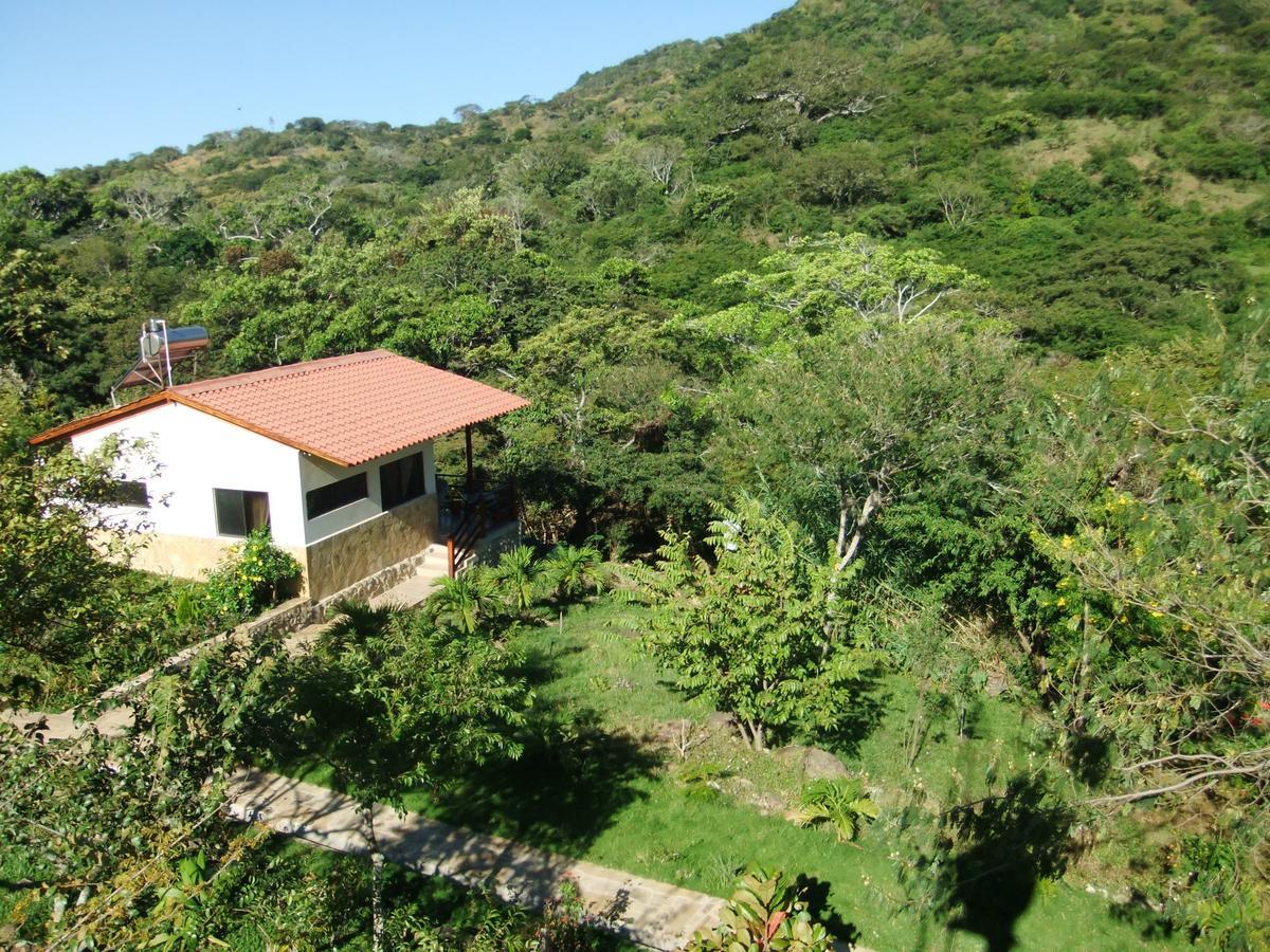 Paysage Cache Villa Esteli Bilik gambar
